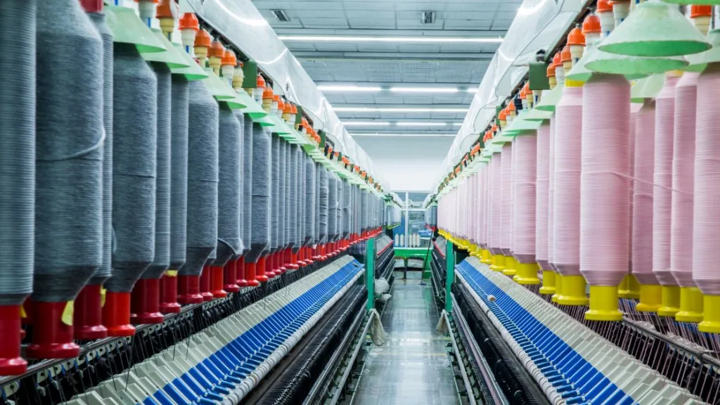 a machine that mills fabric